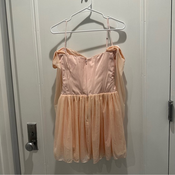 NWOT $255 Vivi Soft Peach Corset Mini Dress/Size  S HOUSE OF CB - Picture 12 of 12